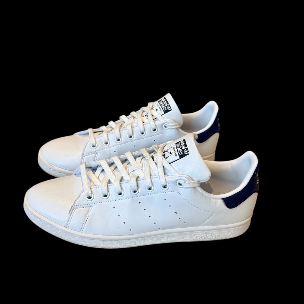 Adidas Stan Smith White/Navy Sneakers, Size 10.5 US Men's Great Condition In Box - Picture 4 of 9